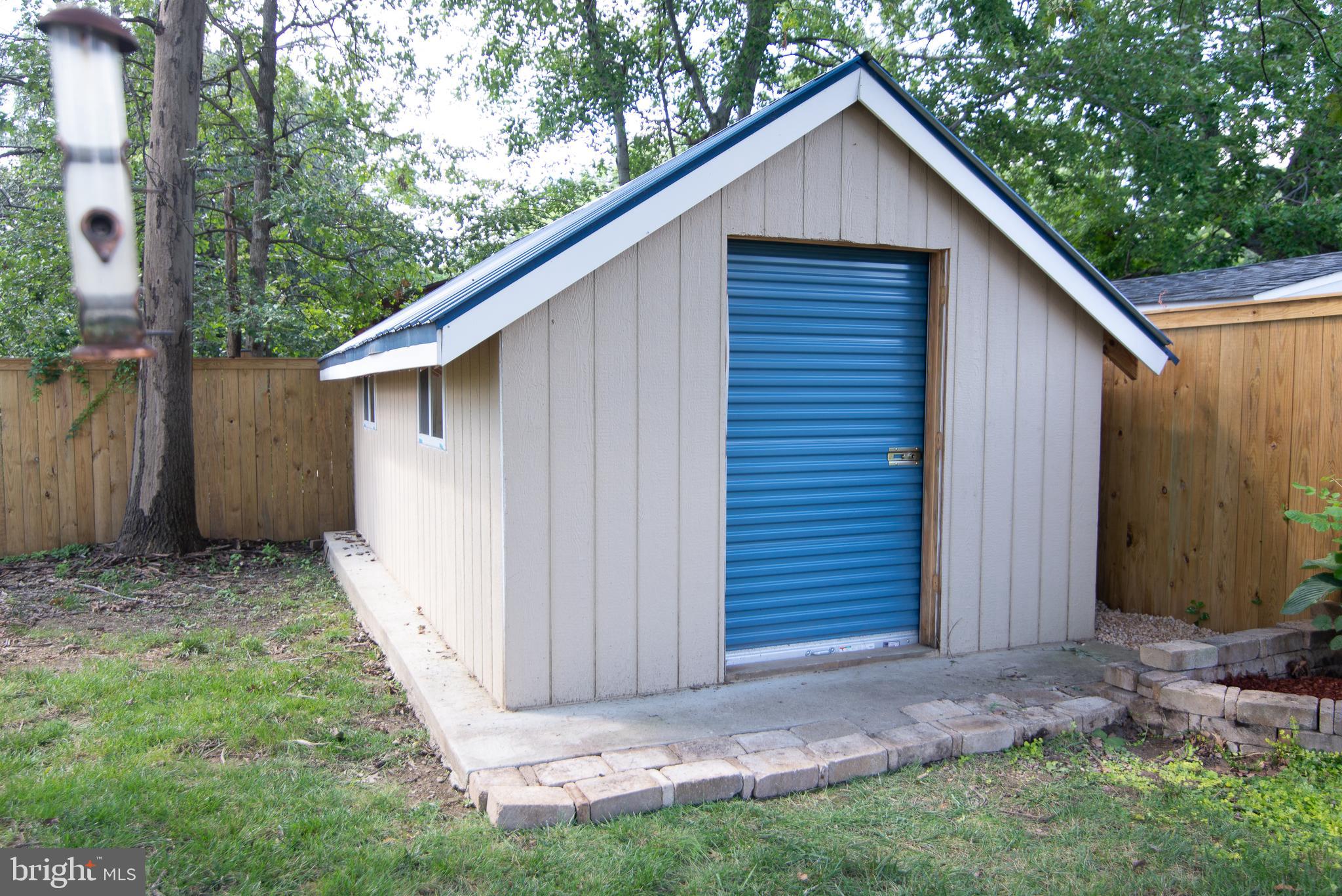 5414 Gainesville Road Springfield, VA 22151 - Photo 35 of 35 Custom-built storage shed