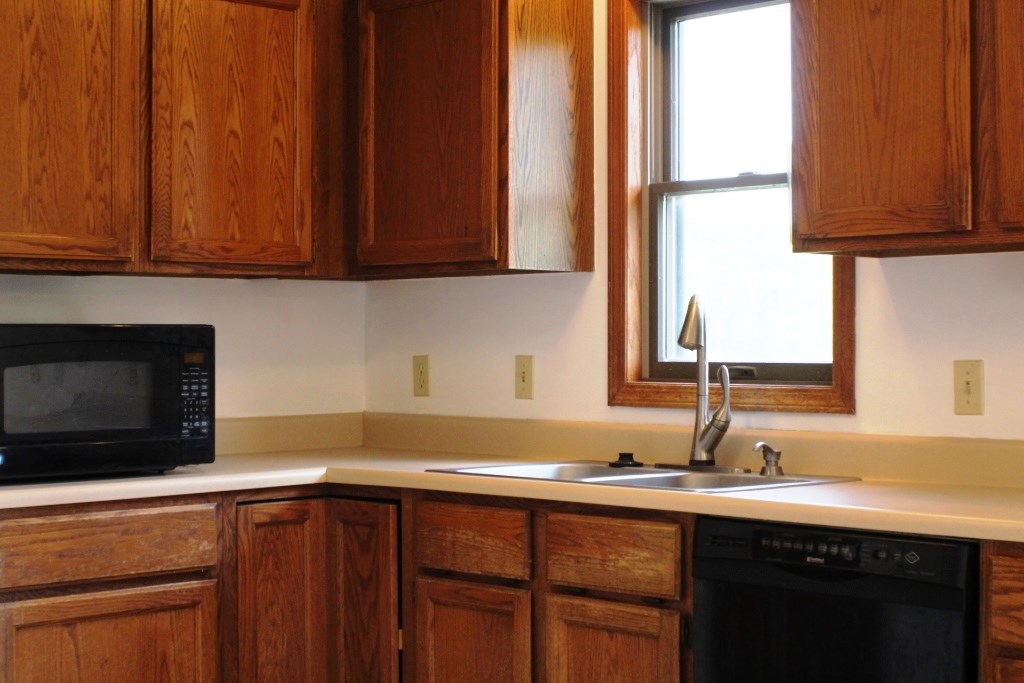 285 East Baseline Road Albion, IN 46701 - Photo 15 of 36 Gallery Image 15