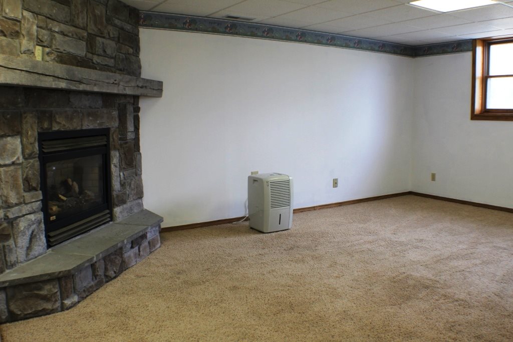 285 East Baseline Road Albion, IN 46701 - Photo 29 of 36 Gallery Image 29