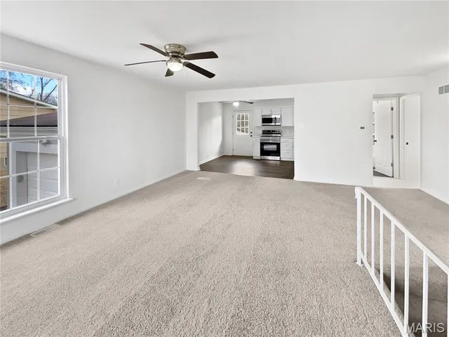 $264,000 | 6 South Boxwood Lane, O'Fallon, MO 63366