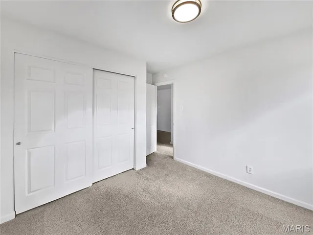 $264,000 | 6 South Boxwood Lane, O'Fallon, MO 63366