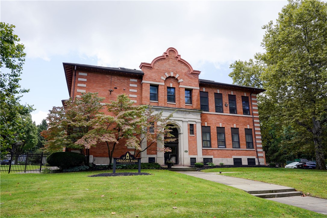 109 Gregory Street, Rochester, NY 14620 Compass