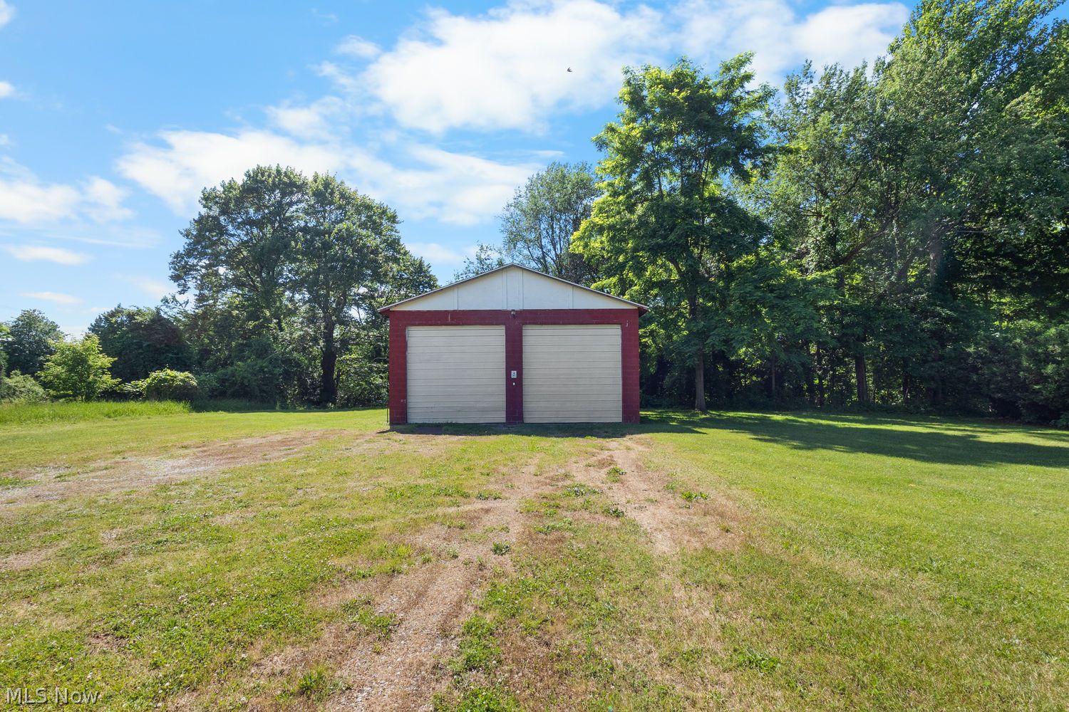 2272 McMackin Road Madison, OH 44057 - Photo 21 of 49
