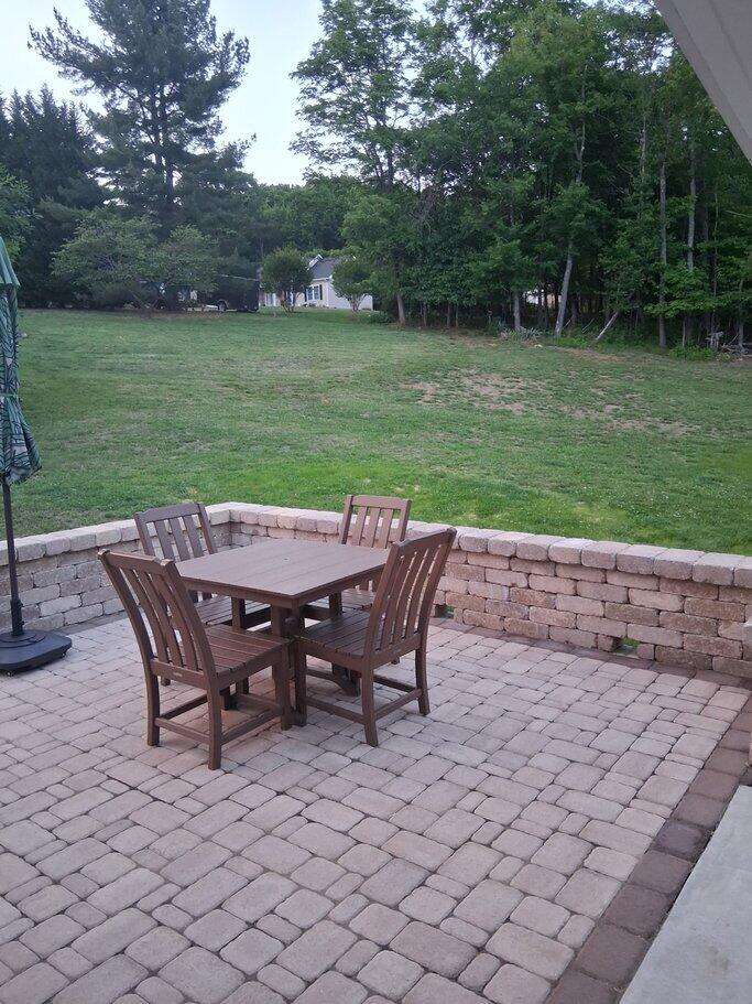 2348 East Ruritan Road Roanoke, VA 24012 - Photo 31 of 31 a patio with table and chairs