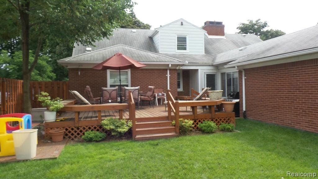 1540 Torrey Road Grosse Pointe, MI 48236 - Photo 24 of 24 20150626_013501_resized_1.jpg