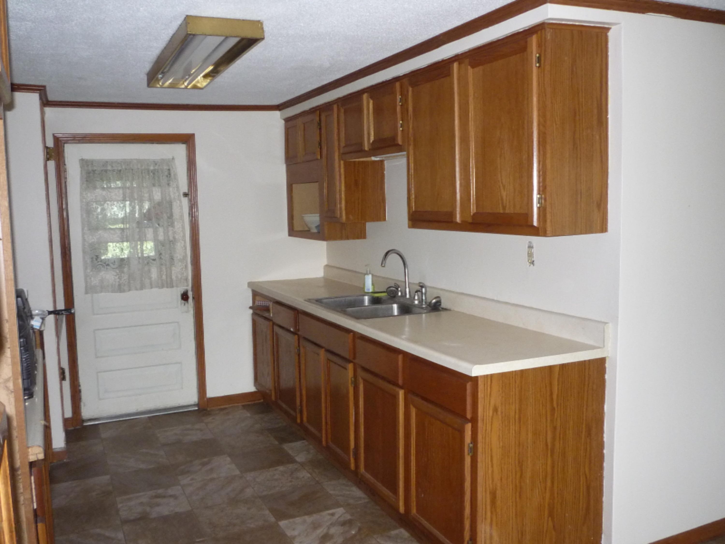 260 Sprague Road Coldwater, MI 49036 - Photo 8 of 14 P1020228
