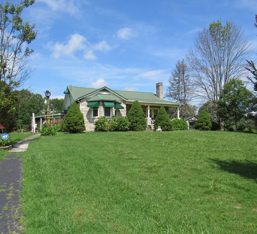 13503 Herald Road Coeburn, VA 24230 - Photo 1 of 32 1