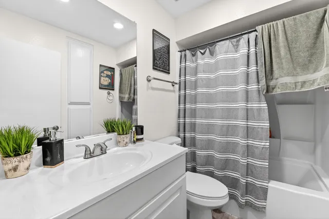 $990,000 | 48344 Stewart Drive, Unit K14, Indio, CA 92201