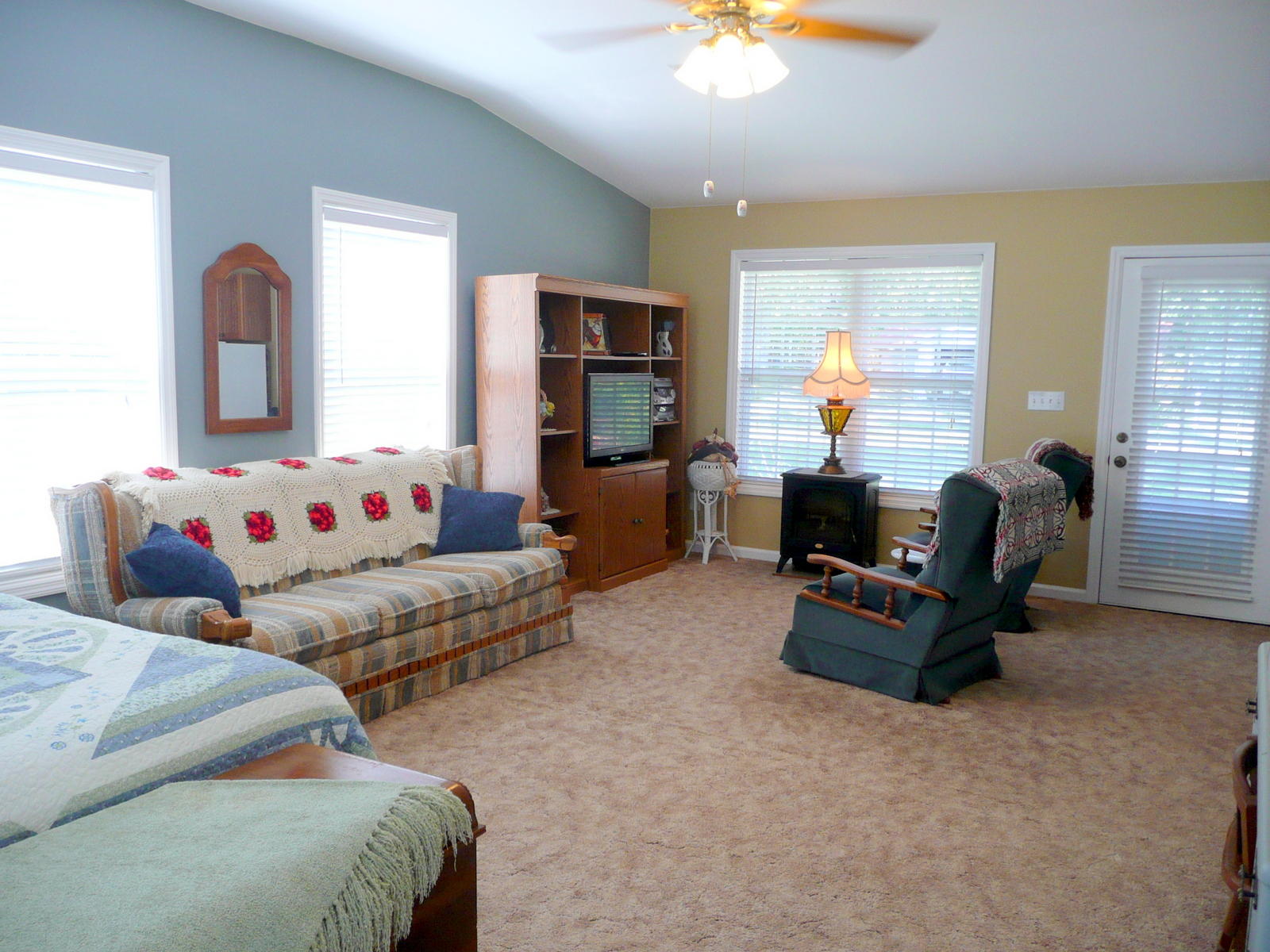 17000 Steekee Road Loudon, TN 37774 - Photo 11 of 40 Separate Livng Quarters