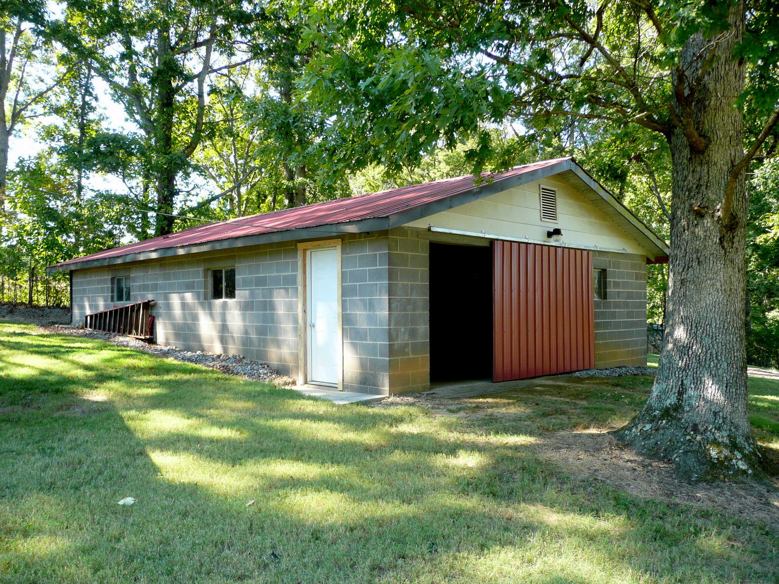 17000 Steekee Road Loudon, TN 37774 - Photo 39 of 40 Workshop