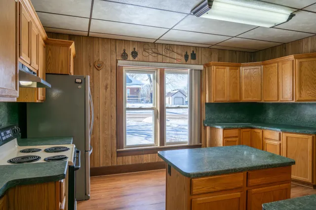 $224,900 | 207 Spring Street, Elroy, WI 53929