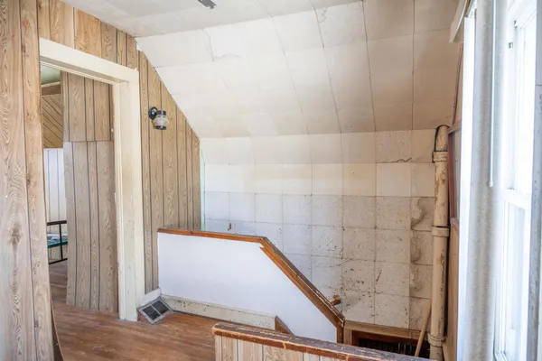 $224,900 | 207 Spring Street, Elroy, WI 53929