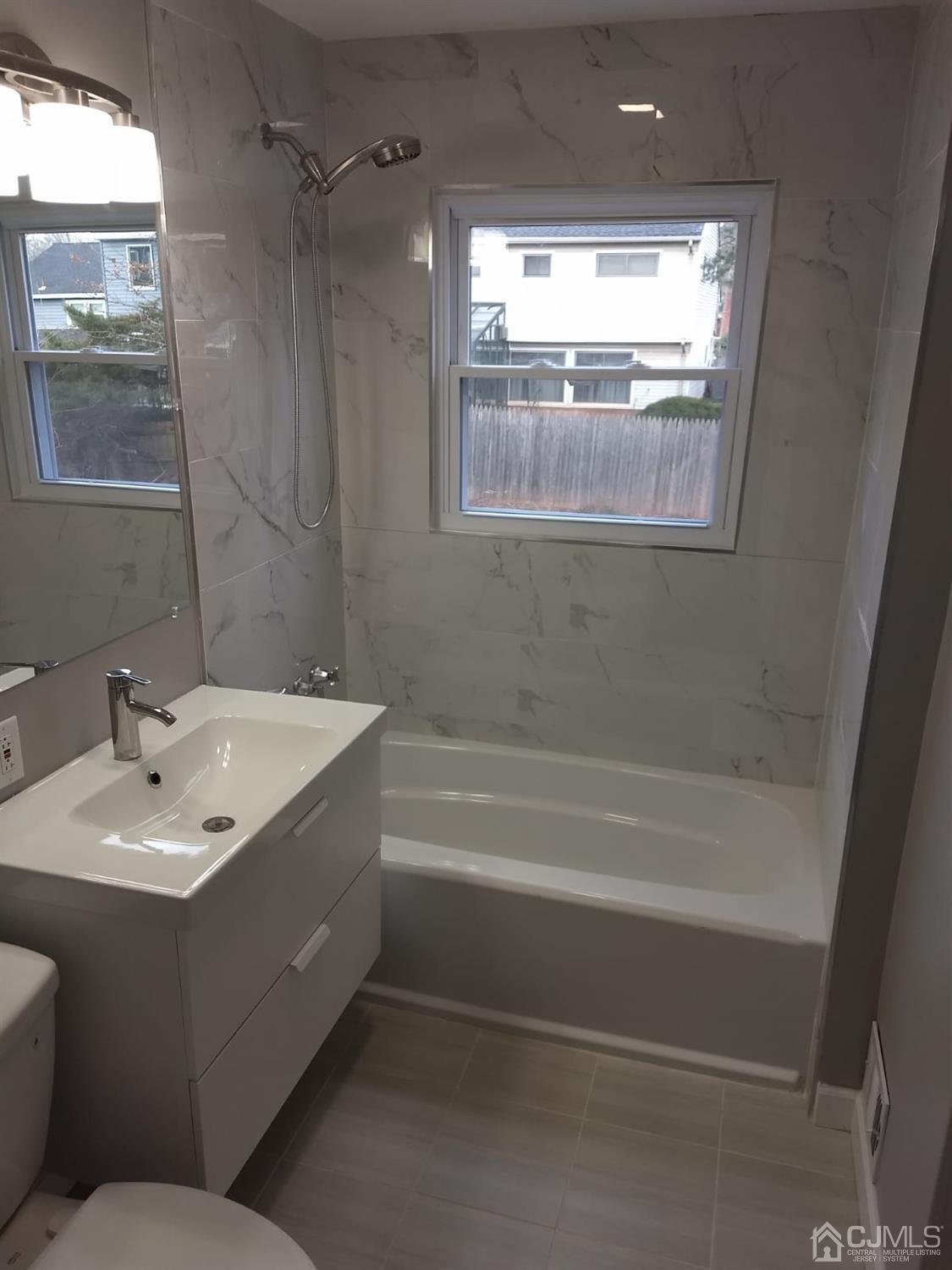 36 Hamlin Road Edison, NJ 08817 - Photo 23 of 34 Gallery Image 23