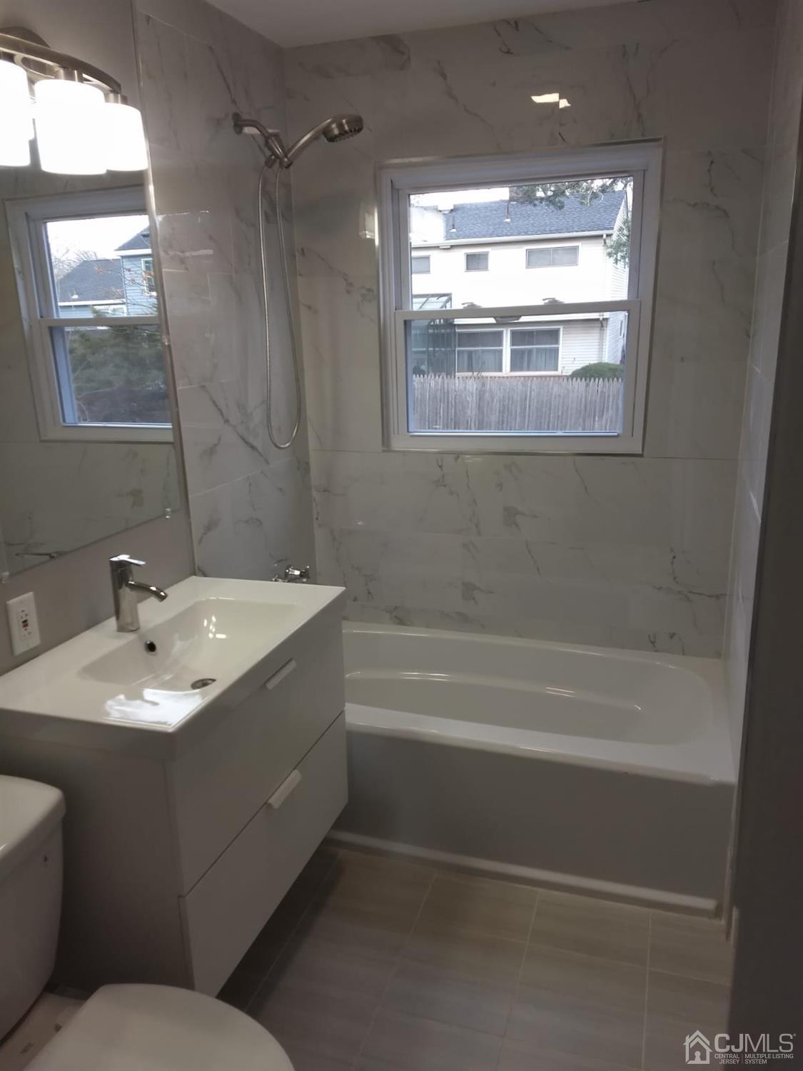 36 Hamlin Road Edison, NJ 08817 - Photo 25 of 34 Gallery Image 25