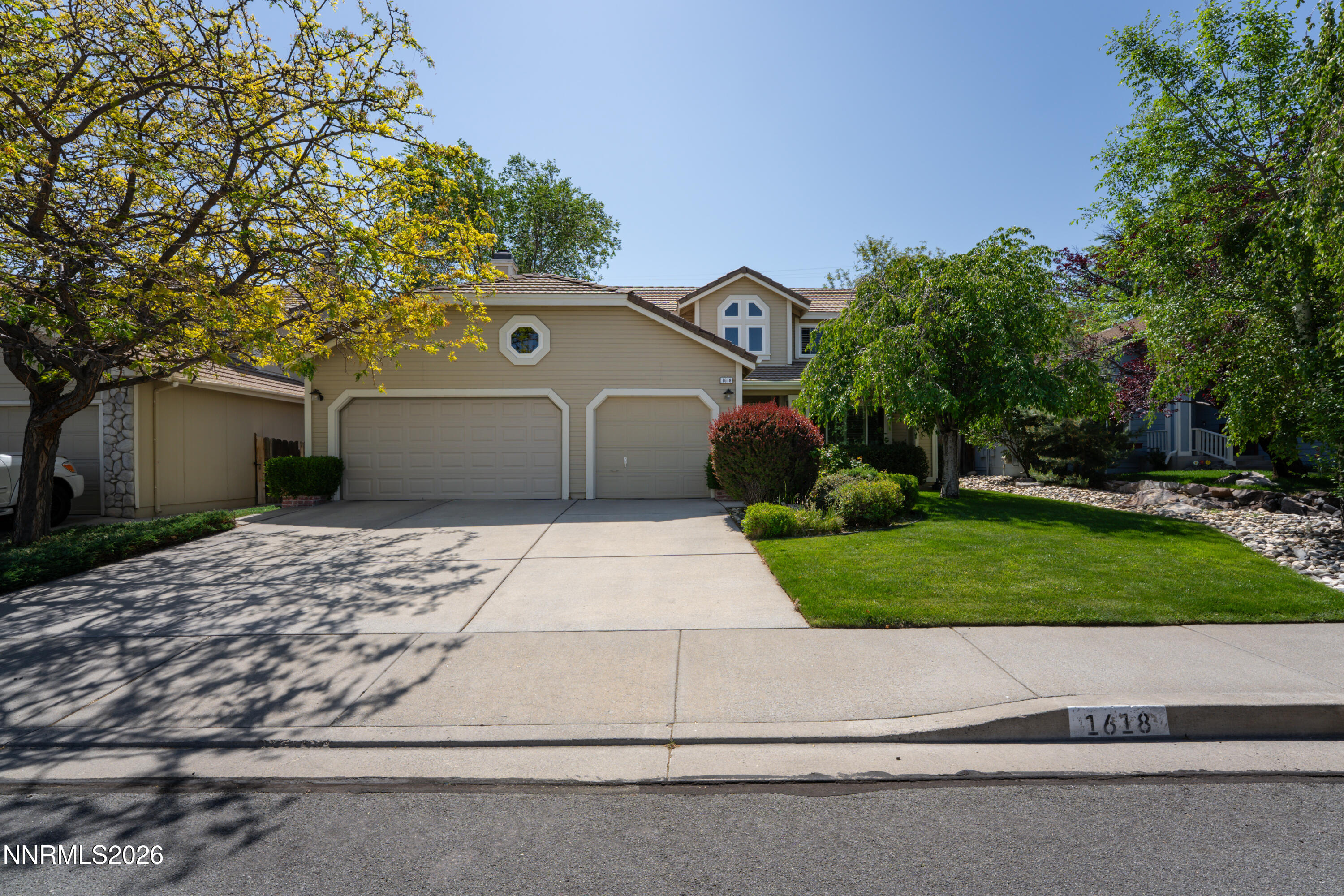 1618 Wheatgrass Drive Reno, NV 89509 - Photo 2 of 38 02-1618 Wheatgrass Dr Reno NV 89509 (2 o