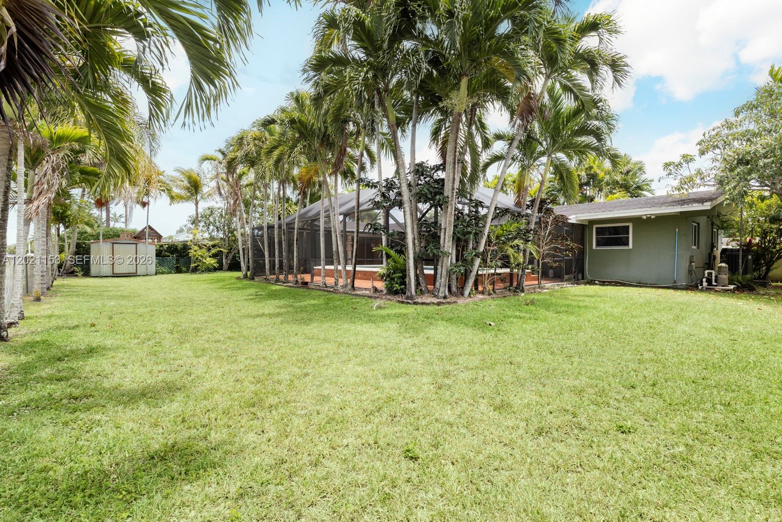 8791 Southwest 85th Street Miami, FL 33173 - Photo 14 of 33