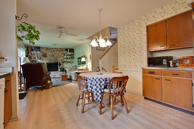325 Birkdale Road Lake Bluff, IL 60044 - Photo 11 of 25 Gallery Image 11