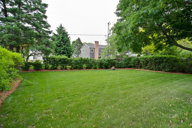 325 Birkdale Road Lake Bluff, IL 60044 - Photo 25 of 25 Gallery Image 25