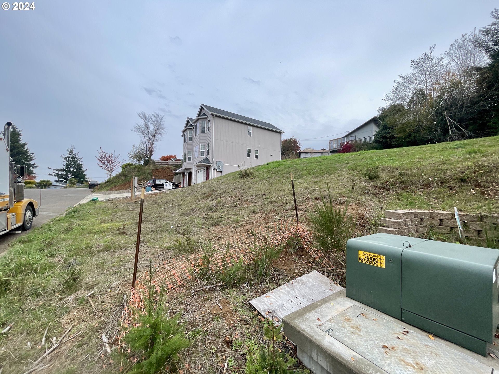 7th Road Coos Bay, OR 97420 - Photo 14 of 30 Gallery Image 14