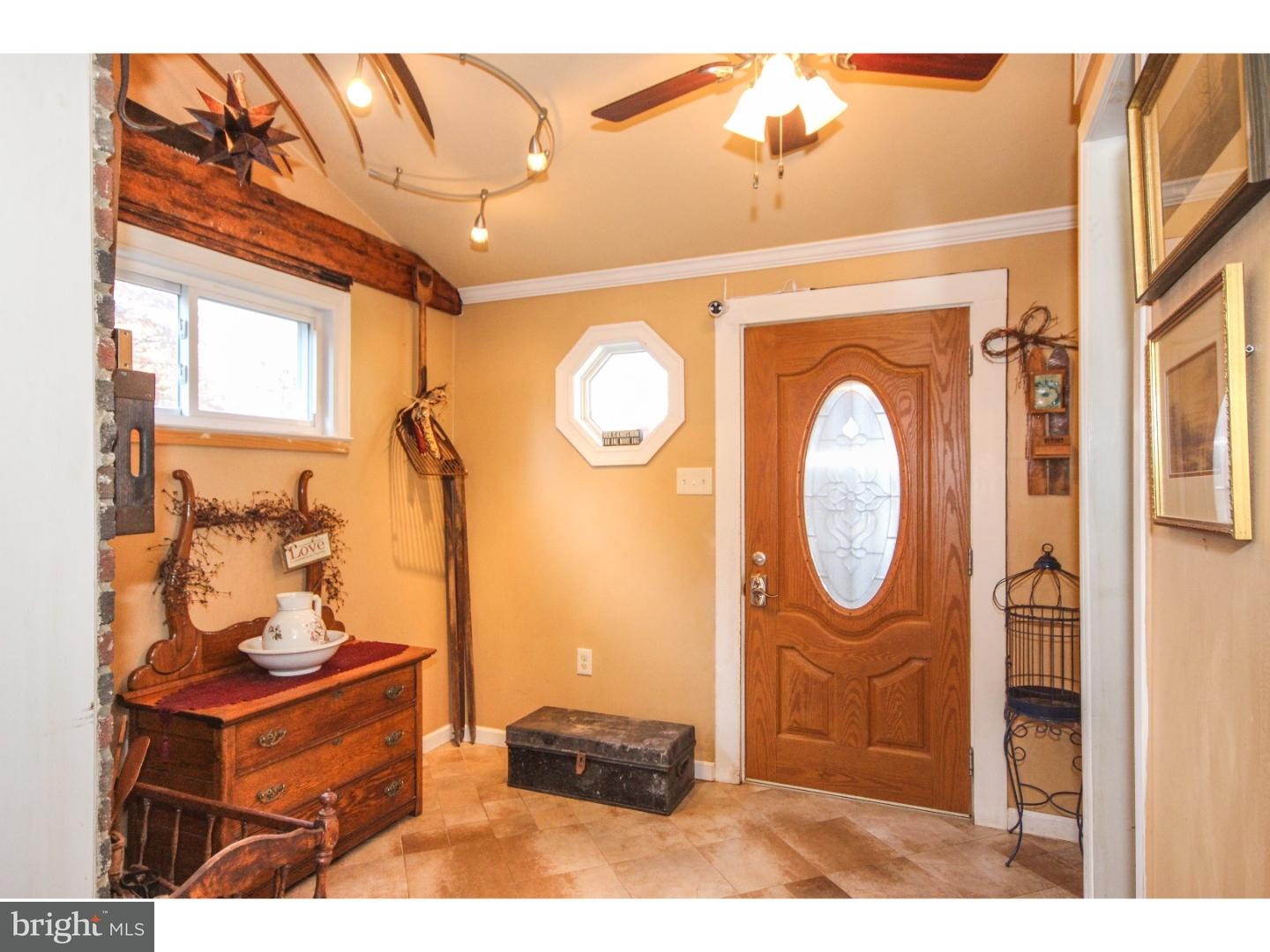1029 Bon Air Road Havertown, PA 19083 - Photo 3 of 20