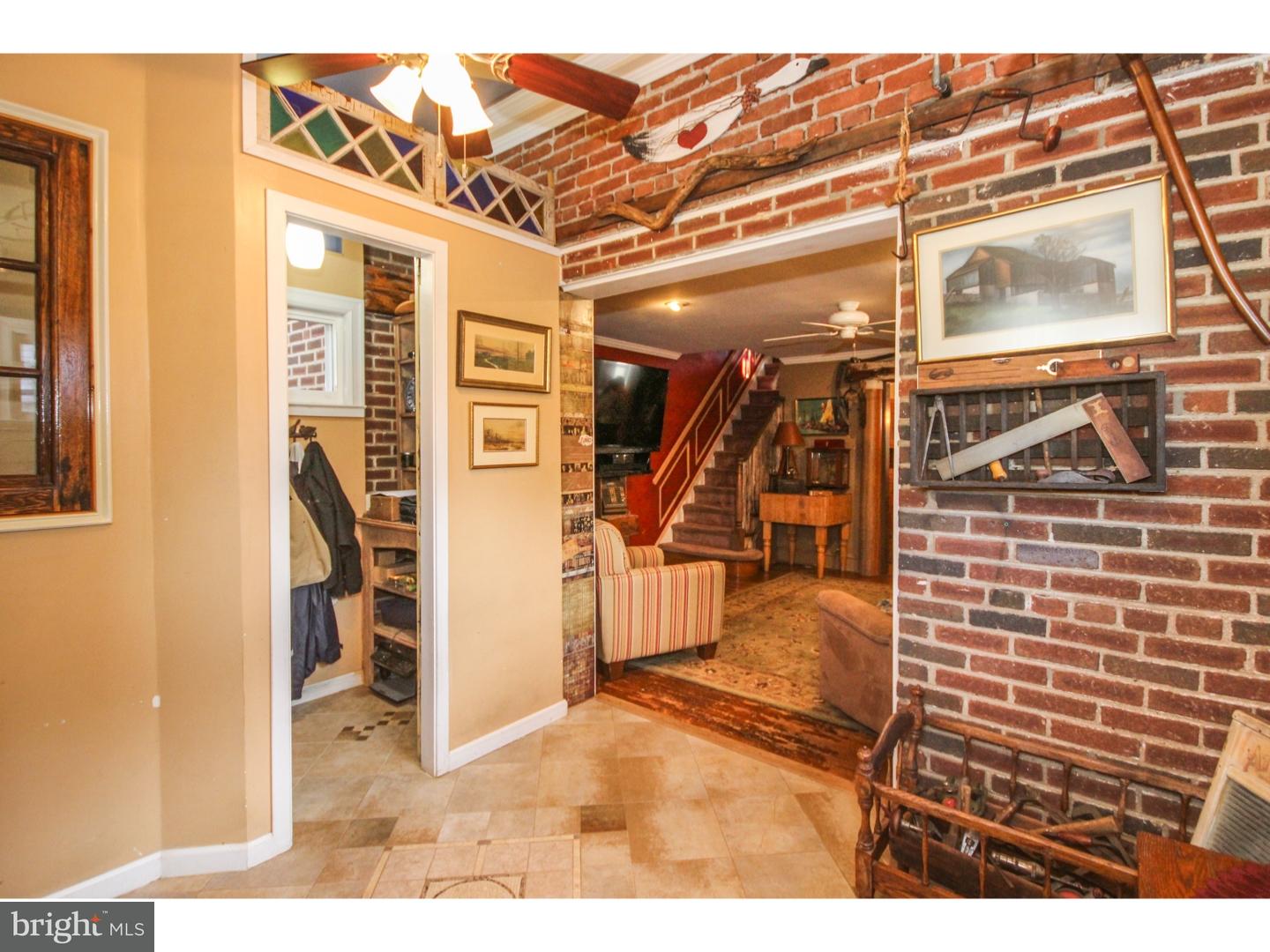 1029 Bon Air Road Havertown, PA 19083 - Photo 4 of 20