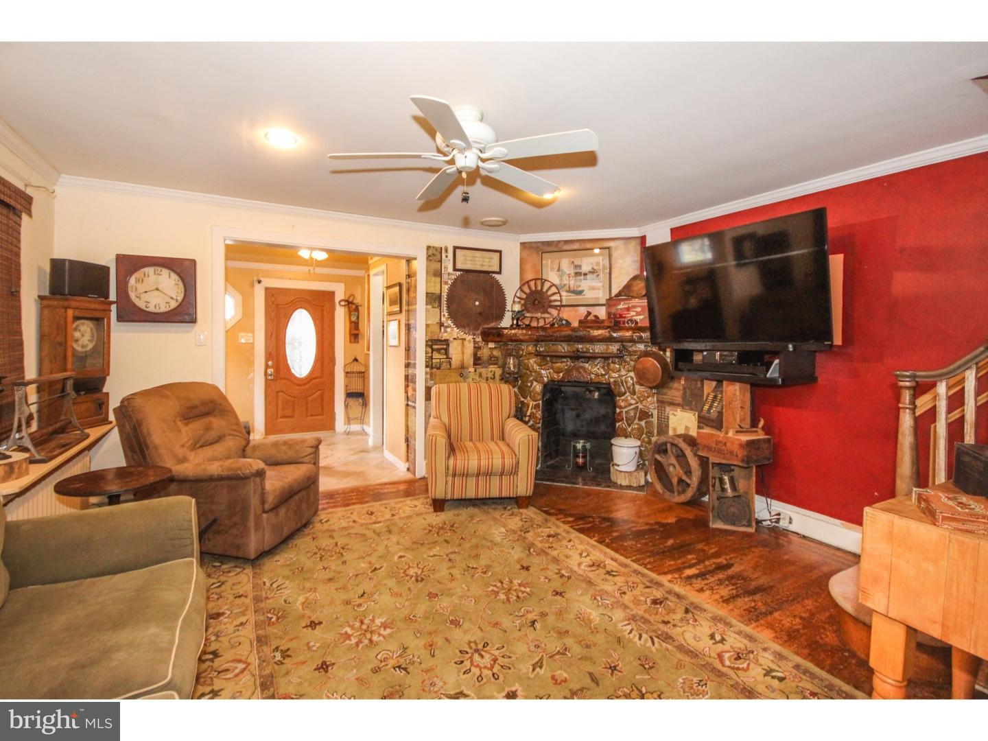 1029 Bon Air Road Havertown, PA 19083 - Photo 5 of 20