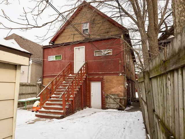 $145,000 | 2339 South 9th Street, Milwaukee, WI 53215