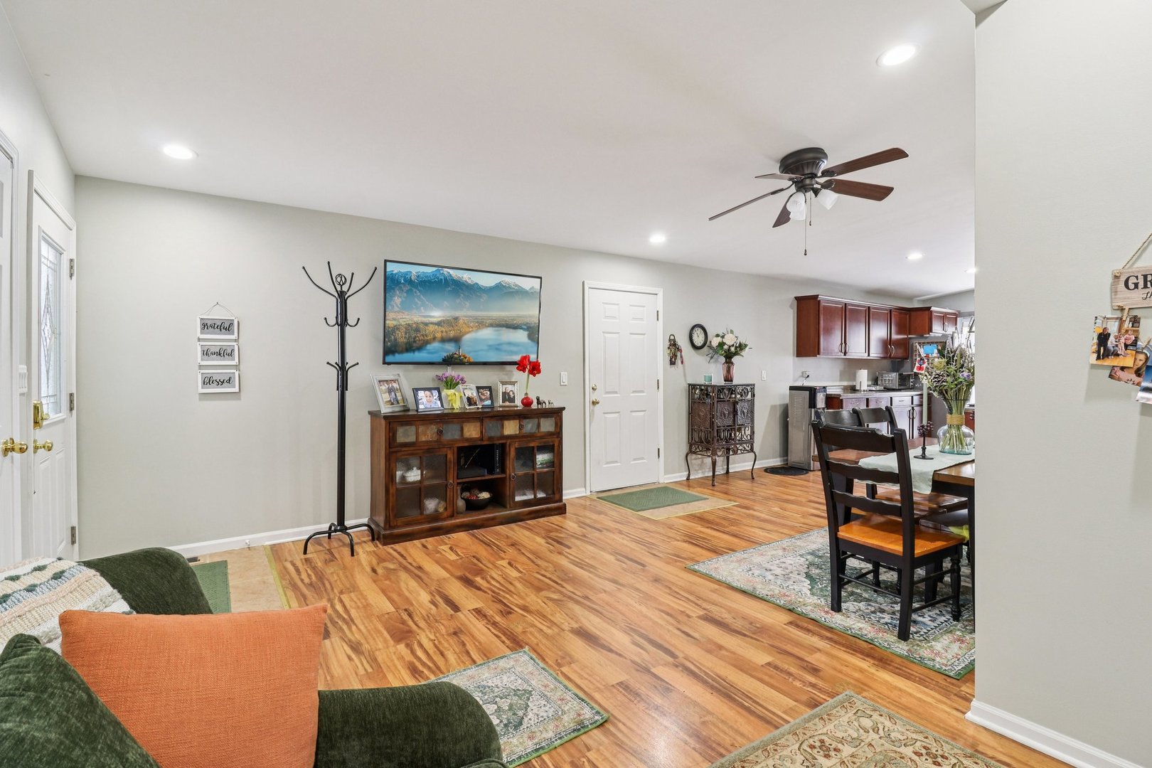 11 Highview Avenue Fox Lake, IL 60020 - Photo 9 of 32 a living room with furniture and a fireplace