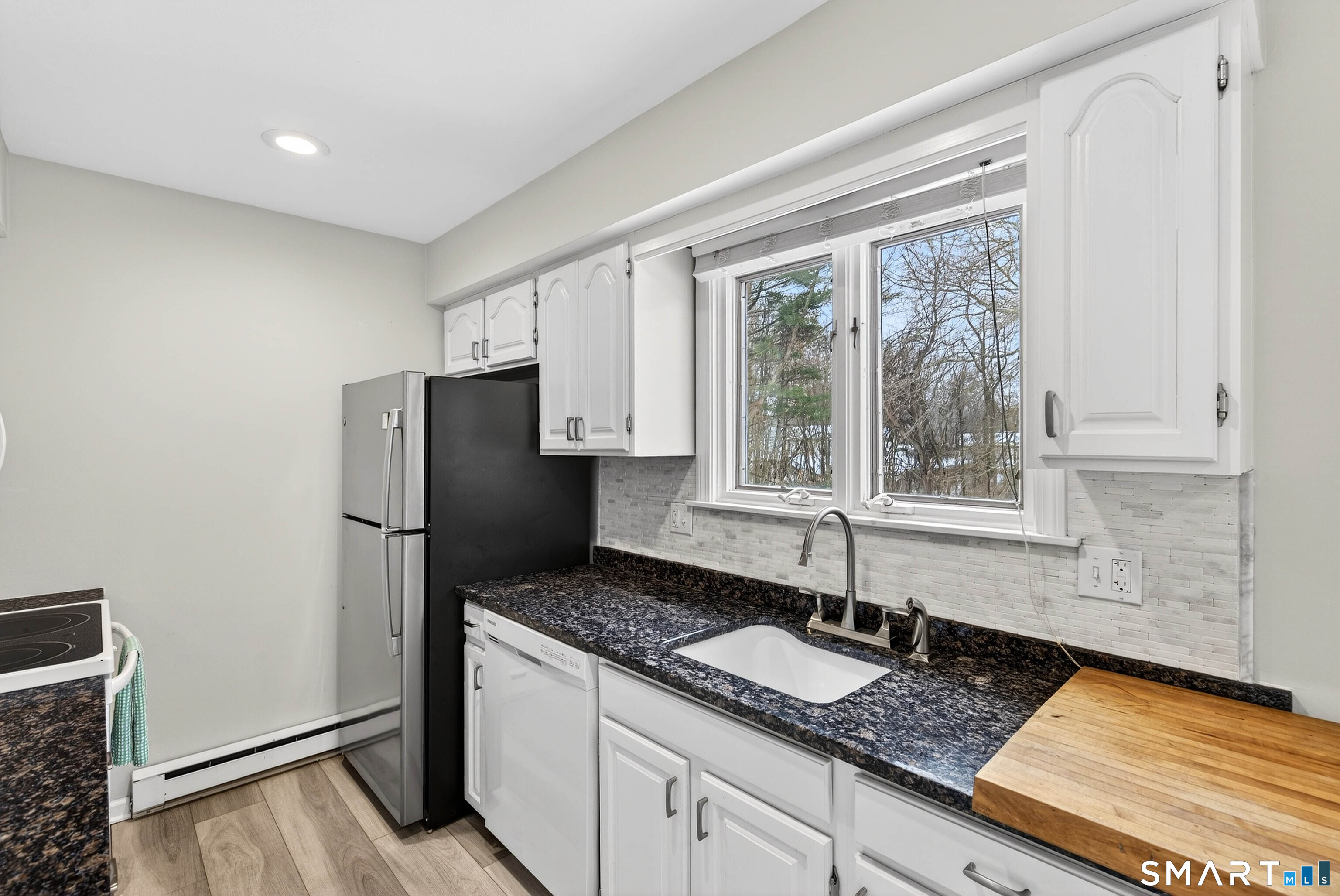 39 Founders Village, Unit 39 Clinton, CT 06413 - Photo 11 of 32