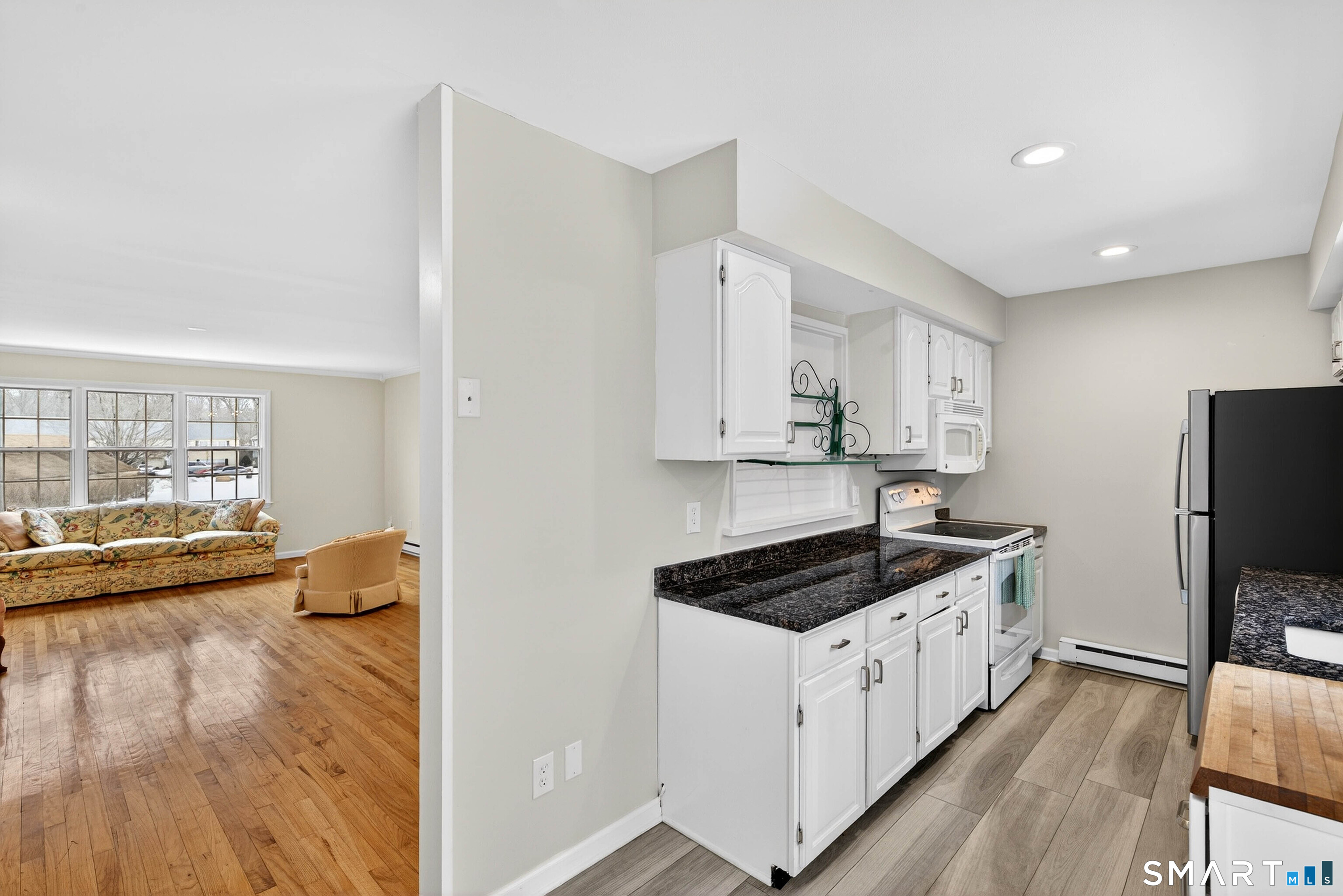 39 Founders Village, Unit 39 Clinton, CT 06413 - Photo 9 of 32