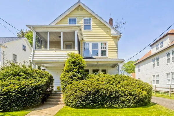 $325,000 | 53 Calumet Road, Holyoke, MA 01040