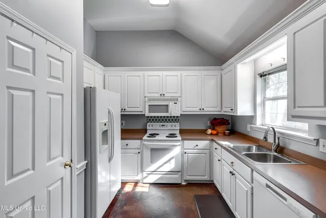 $250,000 | 630 Summer Place, Flowood, MS 39232