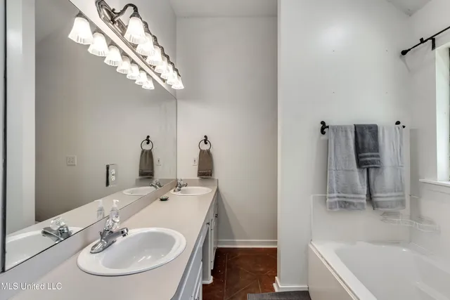 $250,000 | 630 Summer Place, Flowood, MS 39232