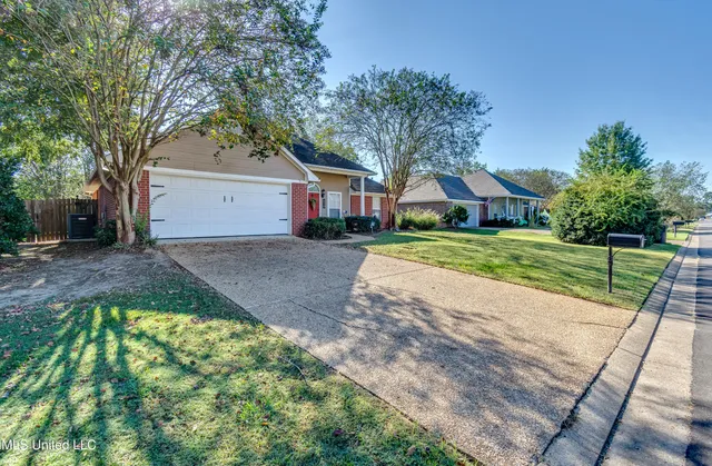 $250,000 | 630 Summer Place, Flowood, MS 39232