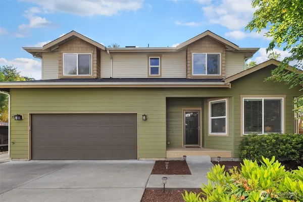 $925,000 | 5944 26th Avenue Southwest, Seattle, WA 98106