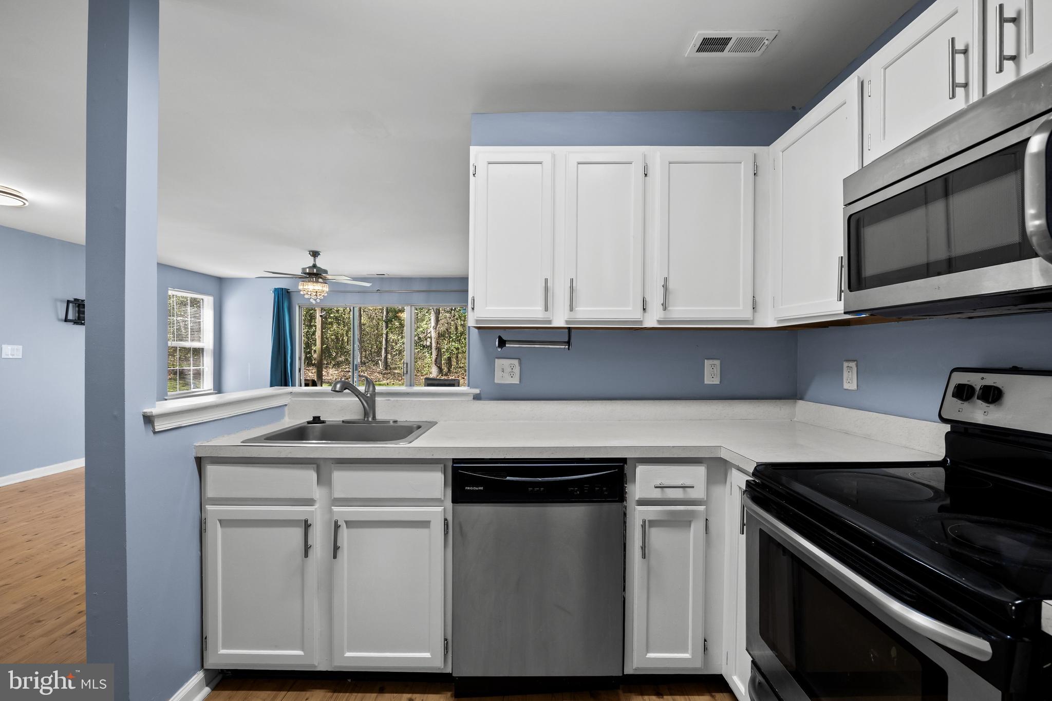 703 Quail Road Marlton, NJ 08053 - Photo 7 of 16 Kitchen