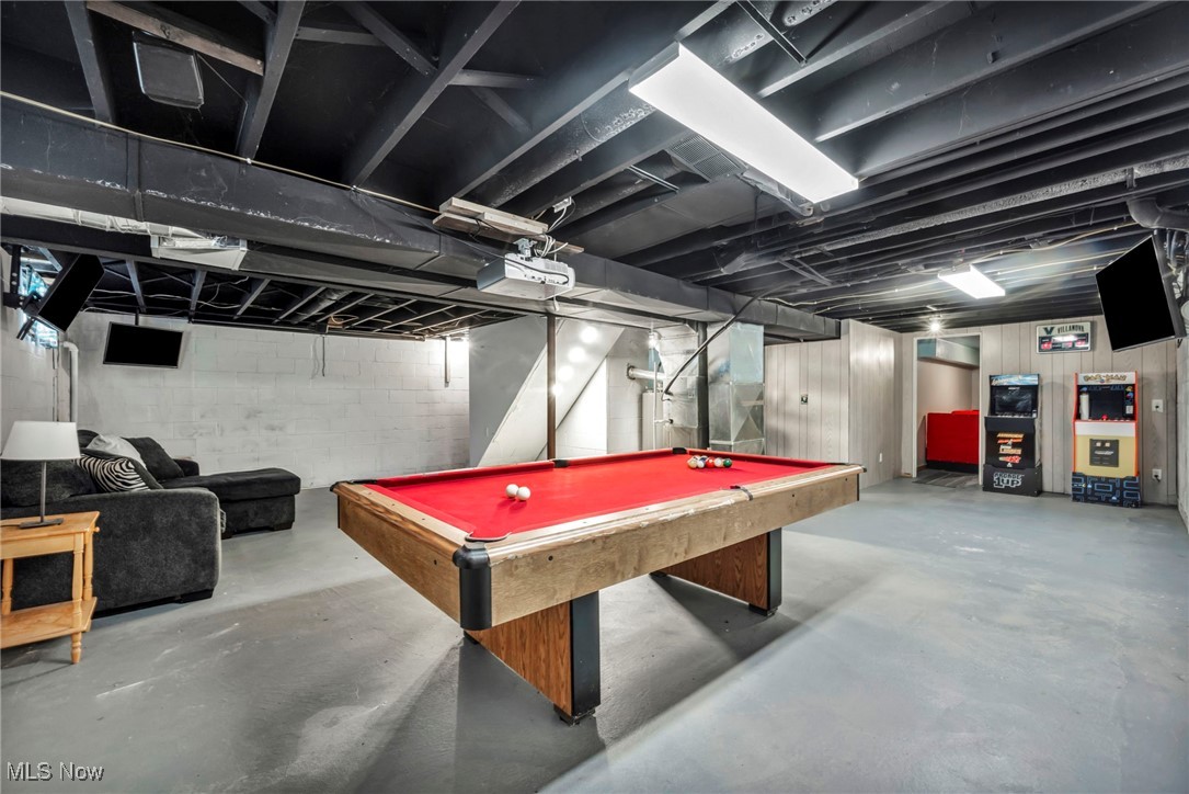 1661 Keefer Road Girard, OH 44420 - Photo 24 of 35 Rec room featuring concrete flooring and pool table