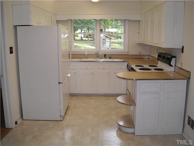 3619 Baugh Street Raleigh, NC 27604 - Photo 6 of 13