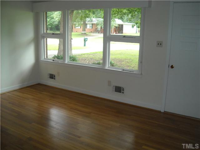 3619 Baugh Street Raleigh, NC 27604 - Photo 7 of 13