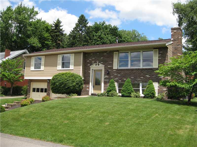 128 E Road Pittsburgh, PA 15209 - Photo 1 of 25 Exterior Front.