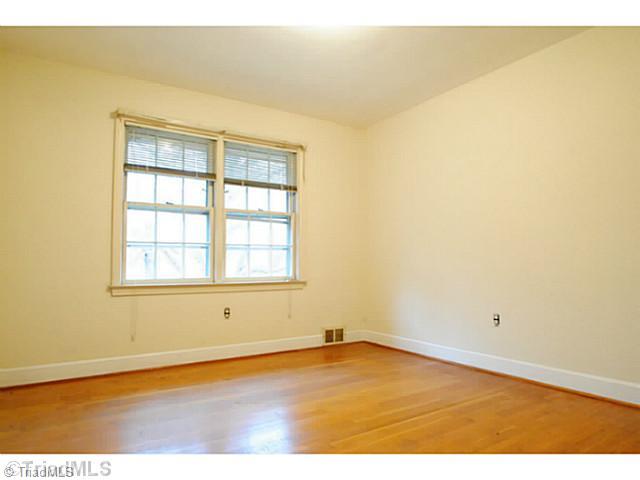 2500 Farmbrook Road Winston-Salem, NC 27103 - Photo 7 of 9 2nd Bedroom.
