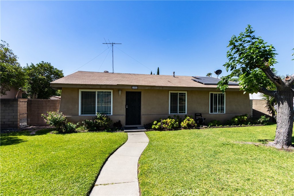 485 East Randall Avenue Rialto, CA 92376 - Photo 8 of 37