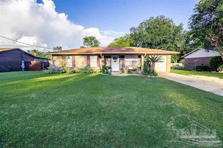 7522 Stagecoach Road Pensacola, FL 32526 - Photo 2 of 29 Gallery Image 2