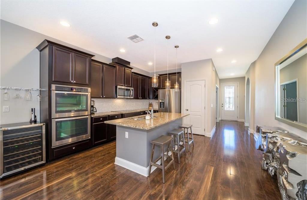 8754 Ribault Avenue Orlando, FL 32832 - Photo 3 of 15