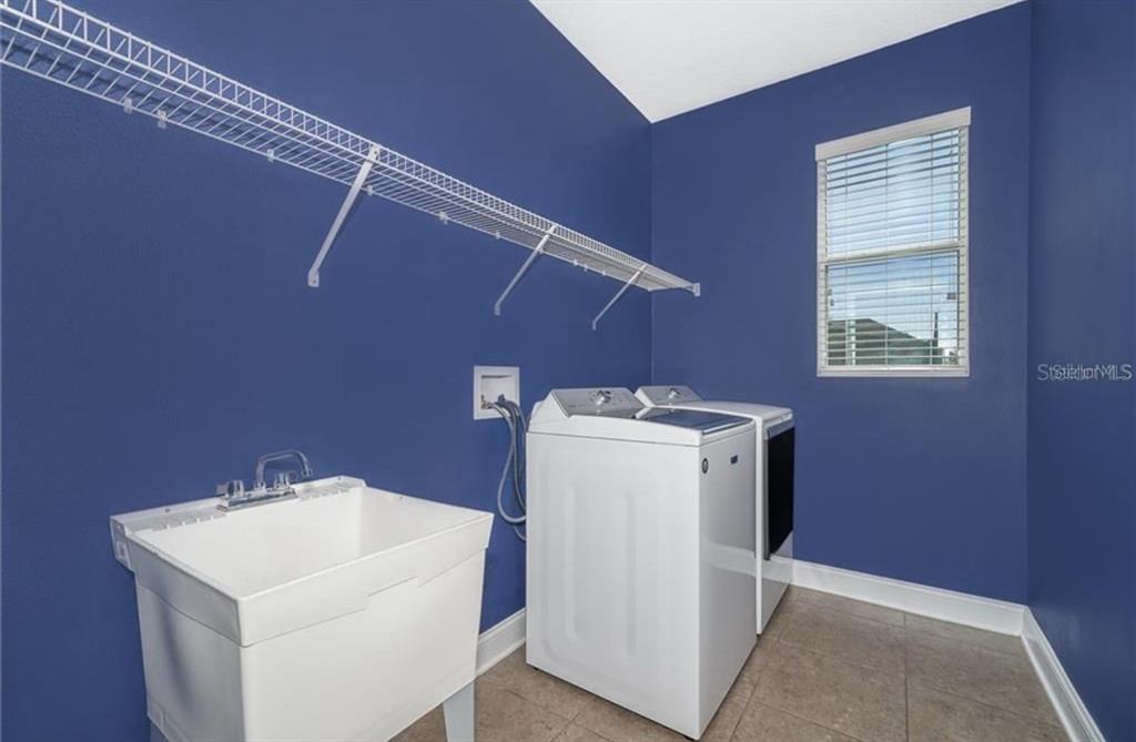 8754 Ribault Avenue Orlando, FL 32832 - Photo 10 of 15