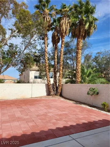 $2,275 | 3655 Starship Lane, Las Vegas, NV 89147