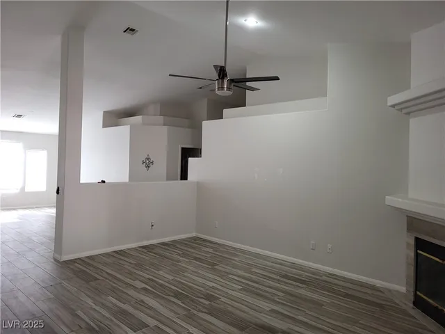 $2,275 | 3655 Starship Lane, Las Vegas, NV 89147