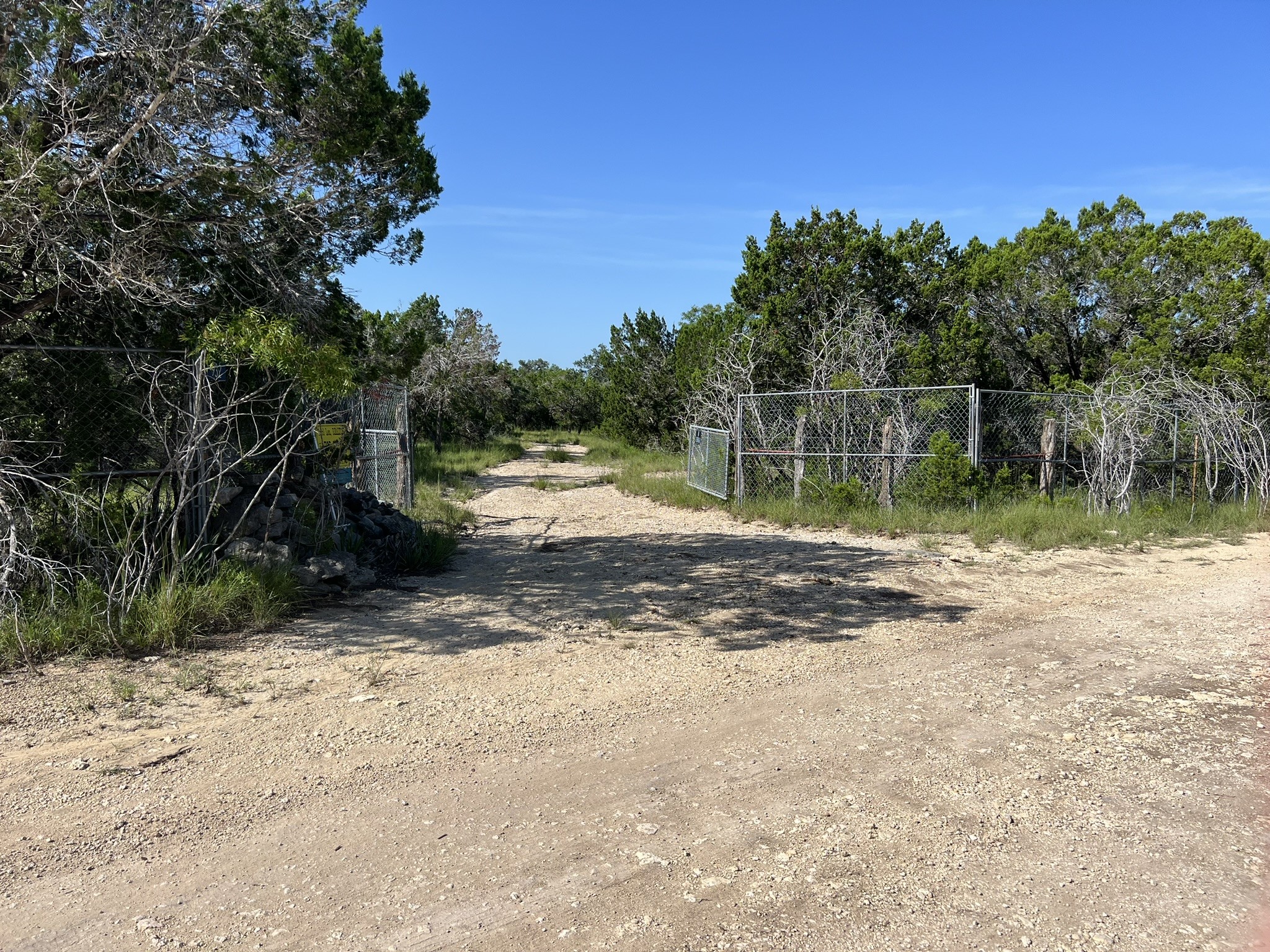 932 High Country Road Blanco, TX 78606 - Photo 19 of 23