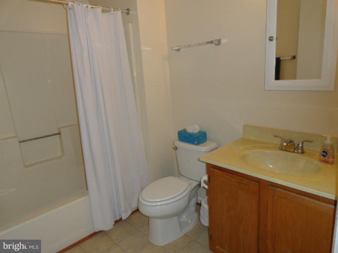 9262 Cherry Lane, Unit 41 Laurel, MD 20708 - Photo 15 of 24 Bath