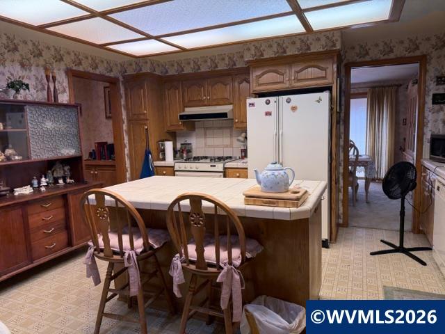 1344 Regency Drive Eugene, OR 97401 - Photo 8 of 49
